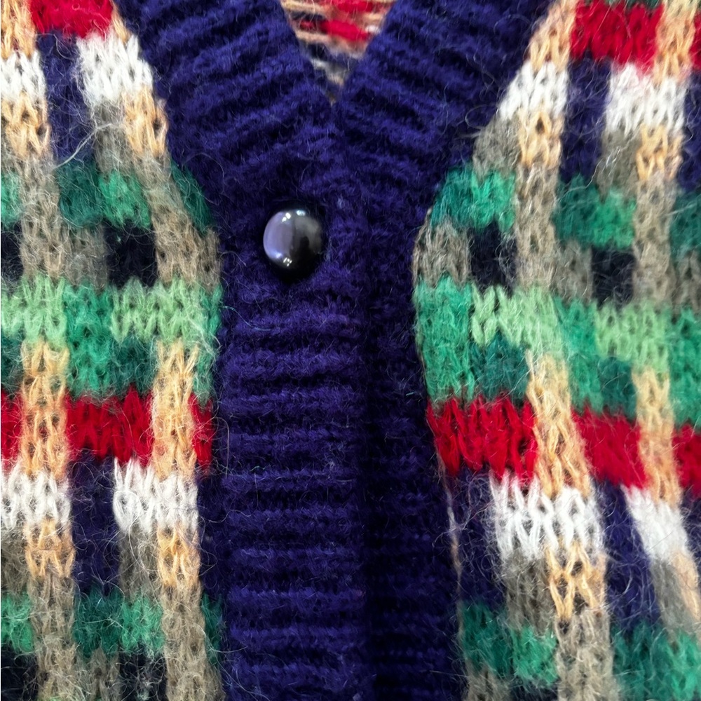 Vintage Benetton Cardigan Made in Italy See Measurements - Picture 5 of 9